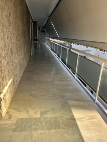 Spacious And Sunny Appartment In Cholargos Атина Екстериор снимка